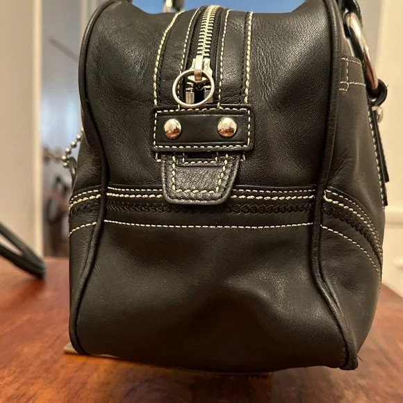 Coach SoHo Black Leather Shoulder Bag Y2K vintage - Picture 4 of 14